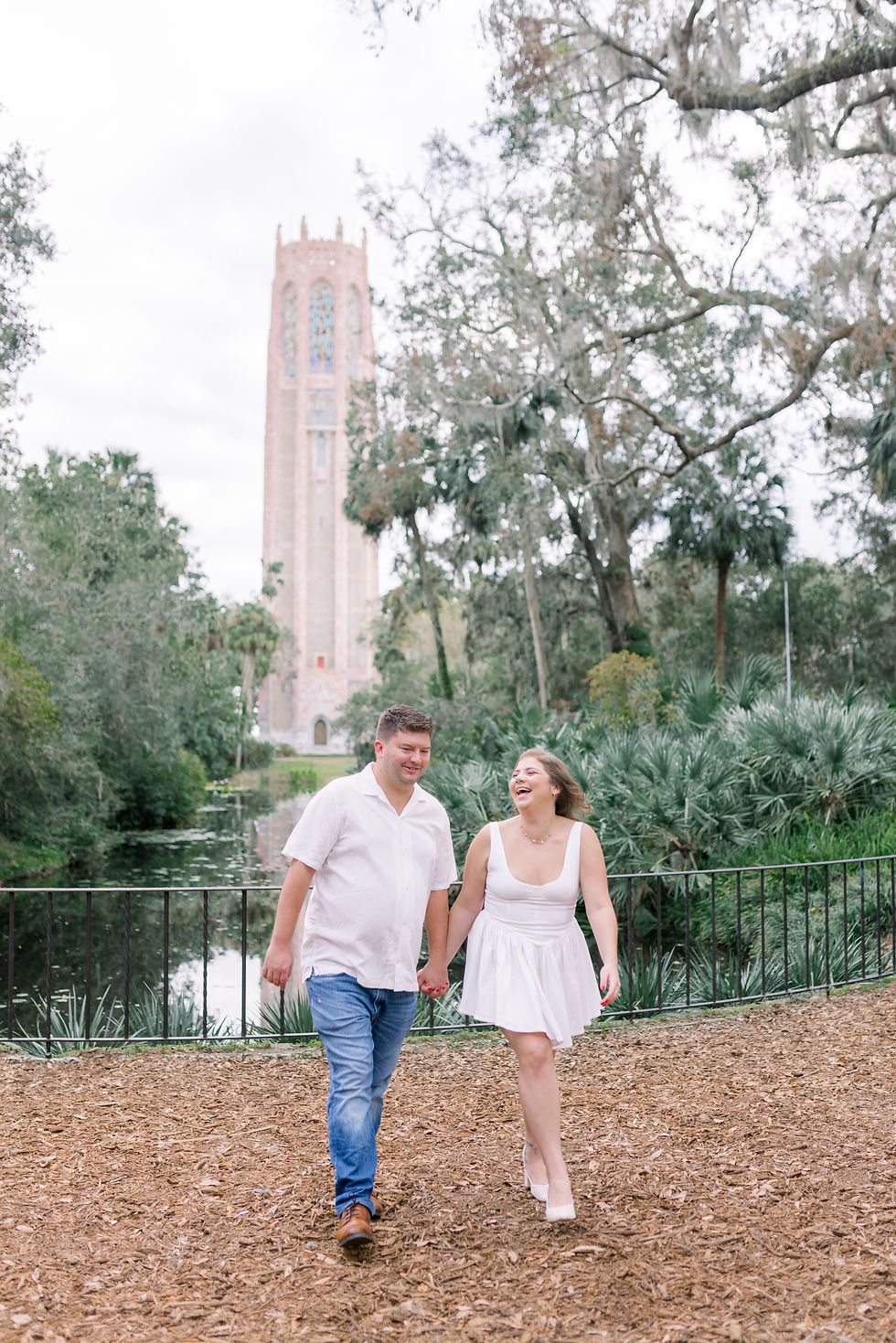 Wide shot of Bok Tower against a clear blue sky