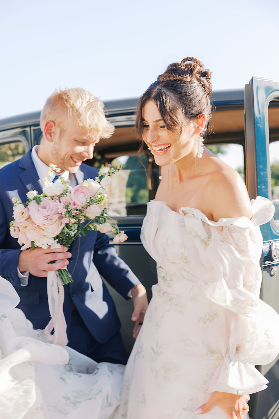 Luxury wedding photography at Whitehurst Gallery historic Florida venue