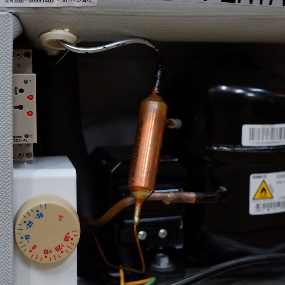 Thumbnail: Fujidenzo Artificial Insemination Refrigerator