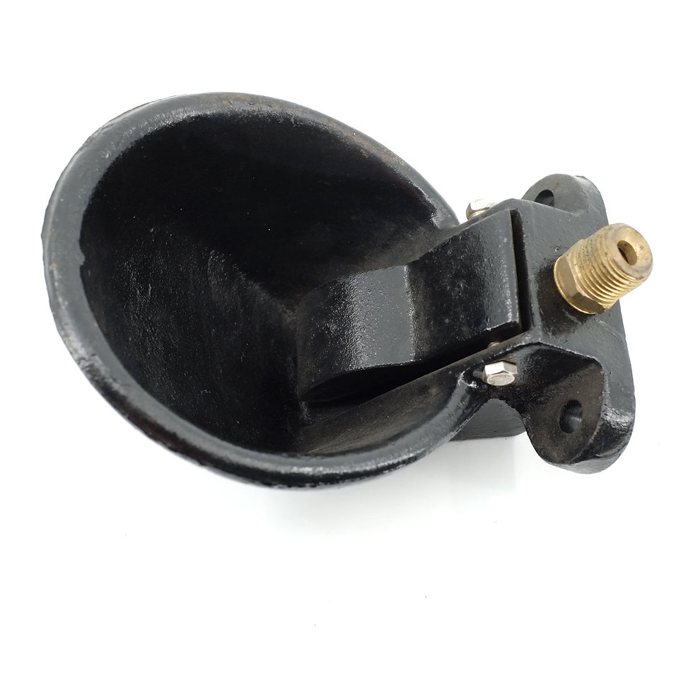 Thumbnail: Cast Iron Bowl Drinker Side