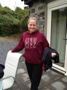 Wearing my Prince Llewellyn swearshirt at the end of our pilgrimage