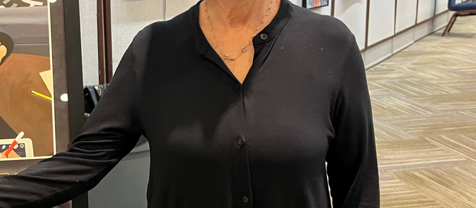 Artist Janice Belove