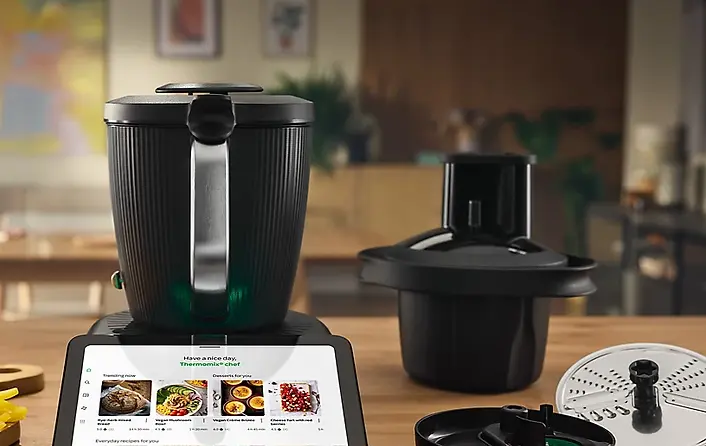 int_master-en_thermomix_tm7-launch_Functionality_Photos_ProductAlone_0077_1x1_1x1.webp