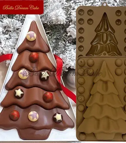 3D Christmas tree chocolate mould, a festive silicone mold for crafting intricately detailed and delightful holiday-themed chocolate treats.