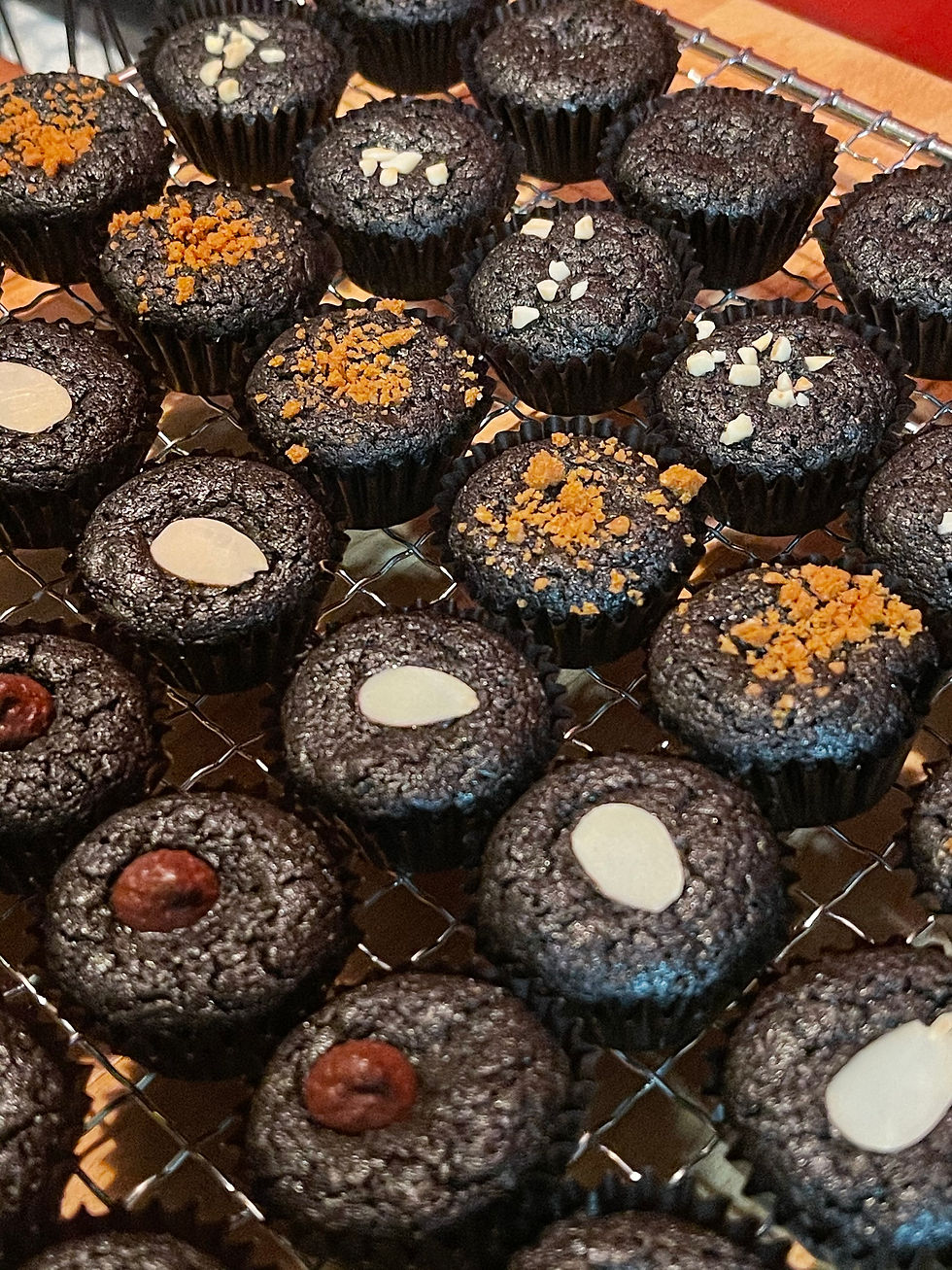 Thumbnail: Petit Noir (Blackout Mini) - Box of 25