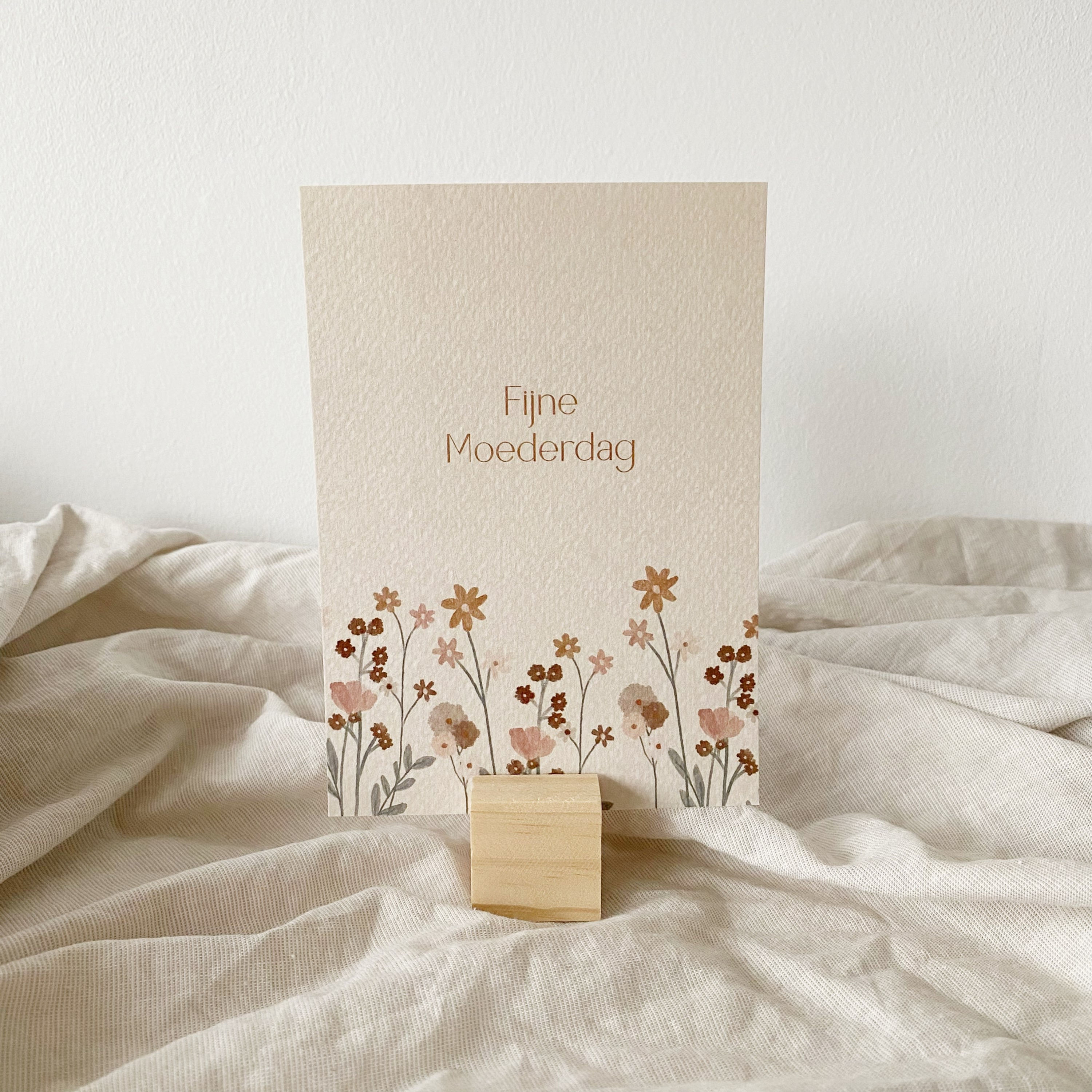 Wenskaart fijne moederdag bloemen