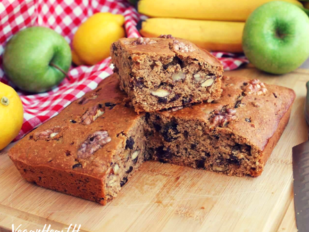 TORTA ALLE NOCI CON GOCCE DI CIOCCOLATO