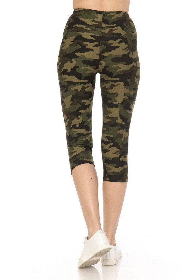 Thumbnail: Multi-color Print, Cropped Capri Leggings In A Fitted Style With A Banded Hi...