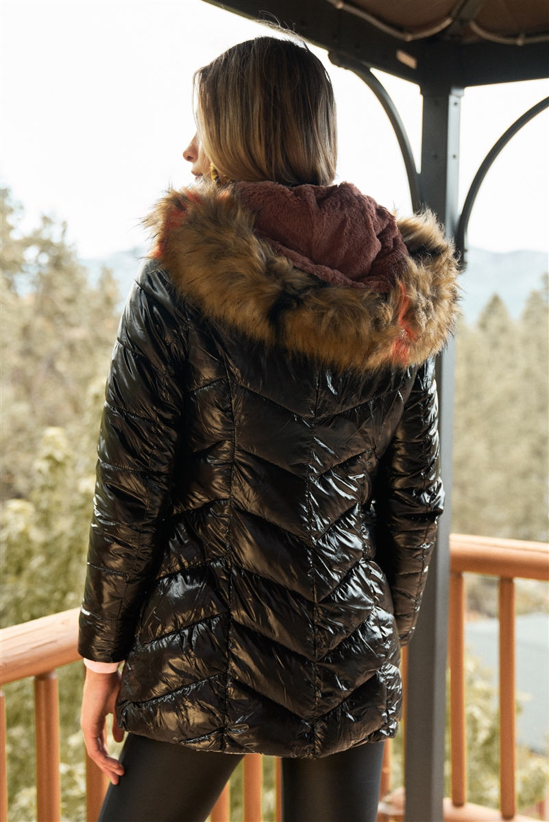 Thumbnail: Black Vinyl Glossy Finish Fitted Faux Fur Hood Chevron Padded Puffer Jacket