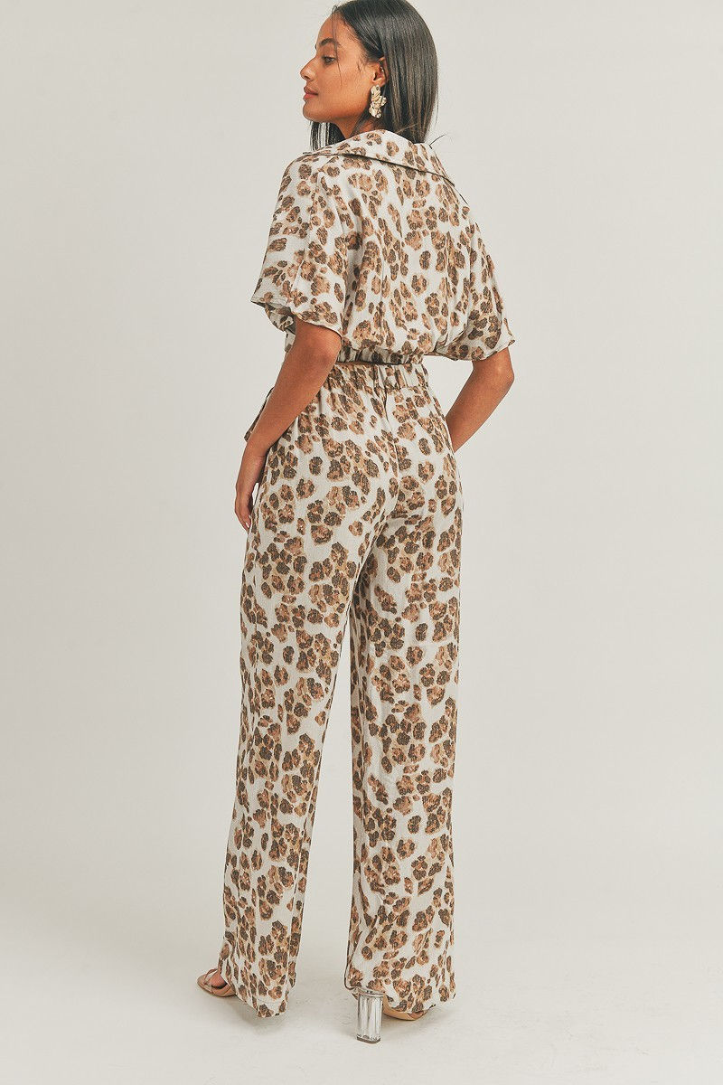 Thumbnail: Crop Top Animal Print Set