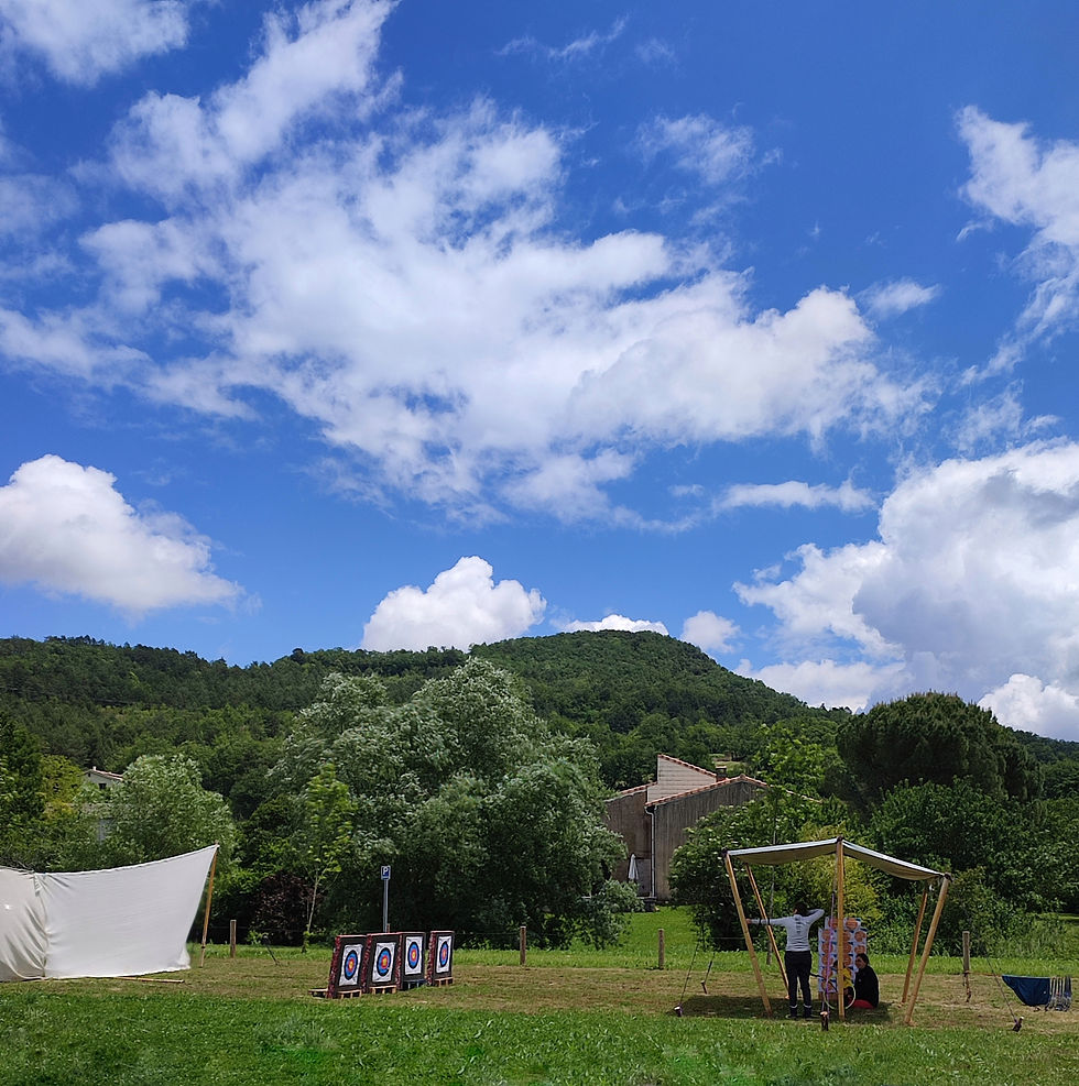 Evenement-Activité-Tir à l_arc-Trail-Naturokayarc-Pyrénées Cathares-Ariège-Occitanie