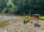 En famille-enfant-adolescent-Canoe-Kayak-Tir à l_arc-Activité-Naturokayarc-Pyrénées Cathar