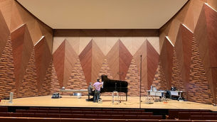 西井葉子さん　ピアノレコーディング　越後妻有文化ホール「段十ろう」