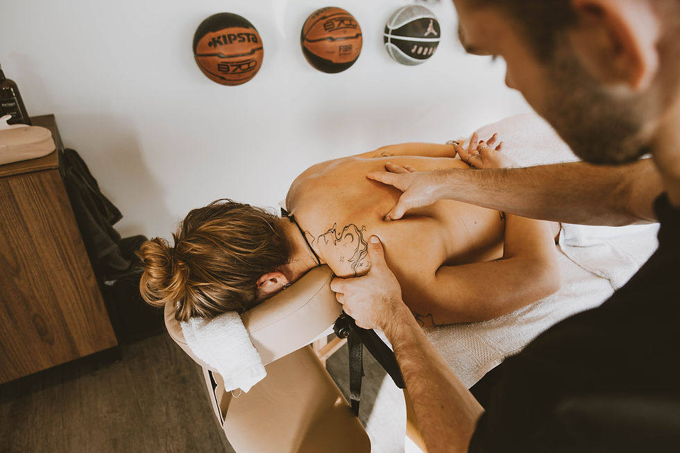 Nekmassage vrouw