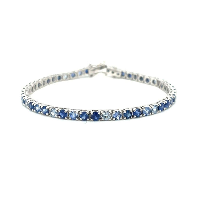 Armband in wit goud 18kt.
Gezet met natuurlijke saffieren