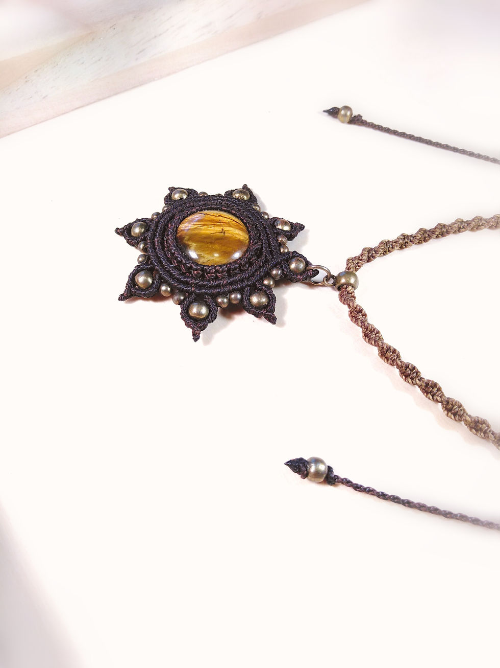 Thumbnail: Tiger eye pendant