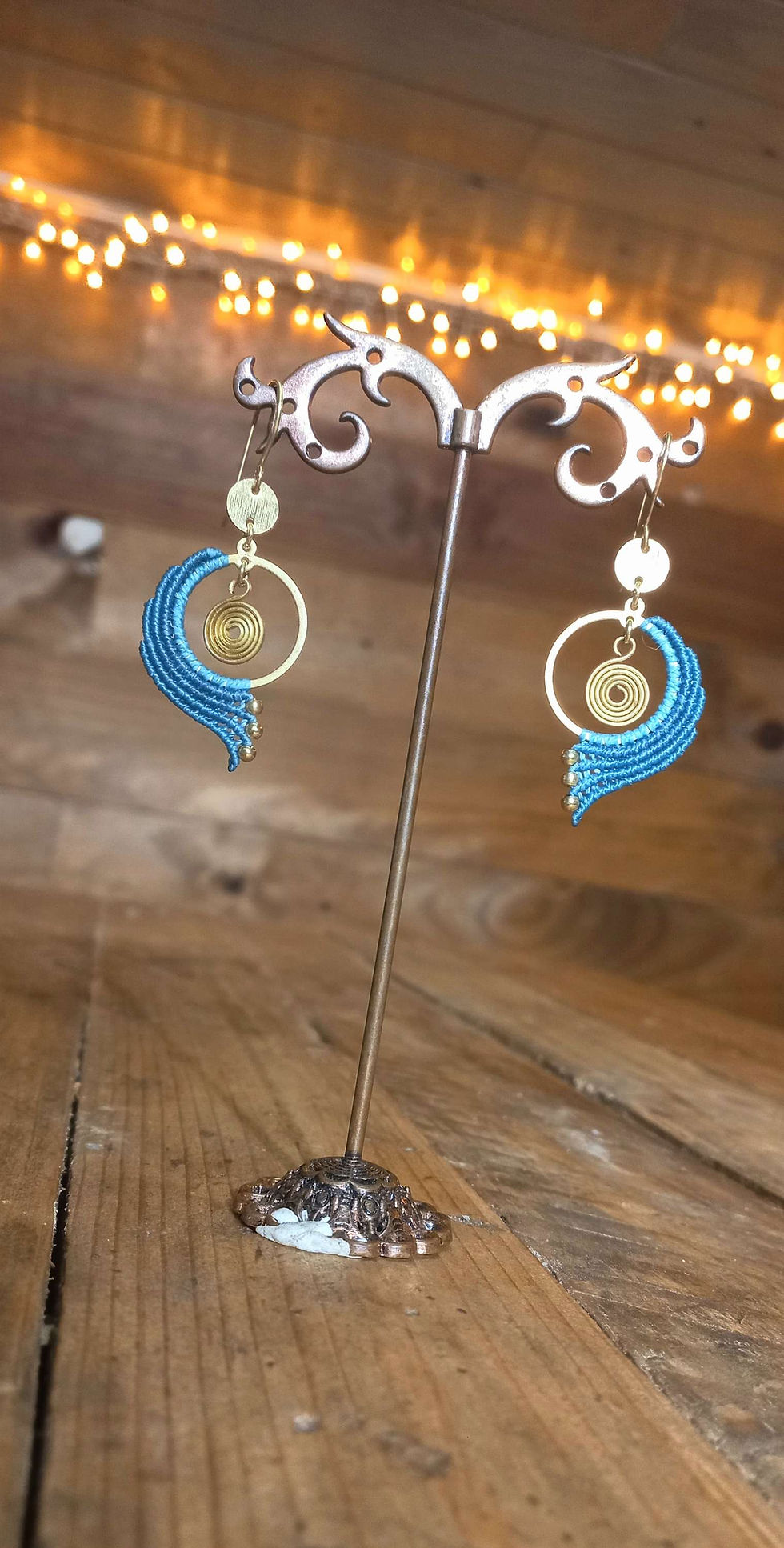 Thumbnail: Boucles d'oreilles asymétriques laiton