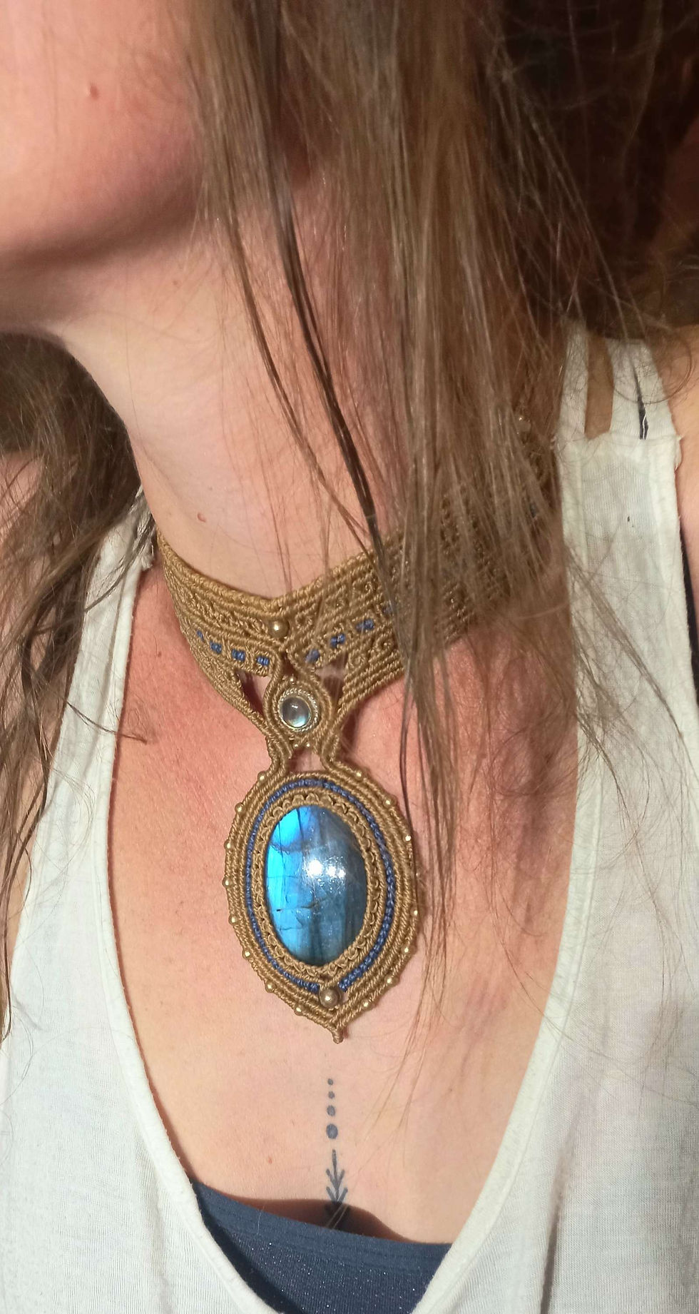 Thumbnail: Collier plastron labradorite