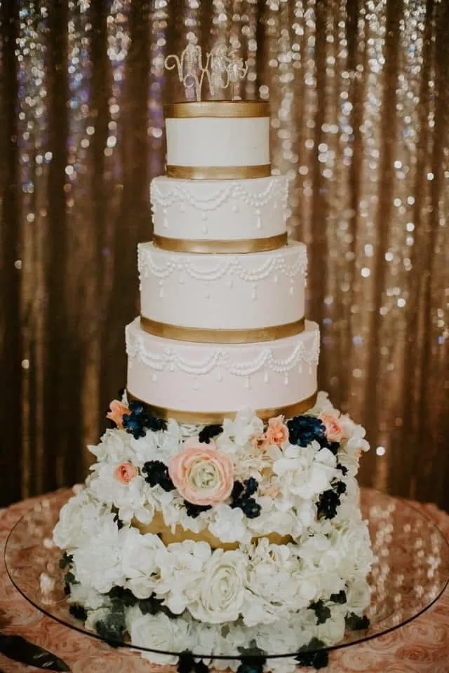 Bubbly by Cake Chic.webp