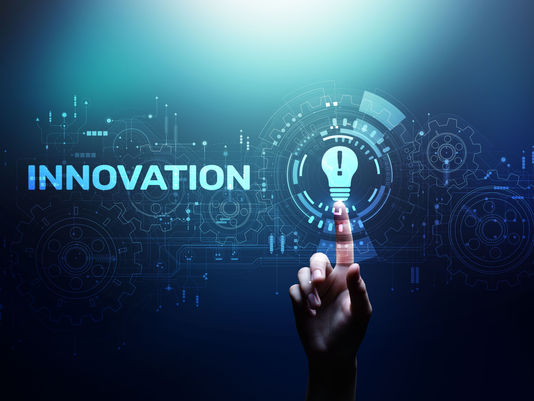 How can daily dashboards help foster breakthrough innovation?