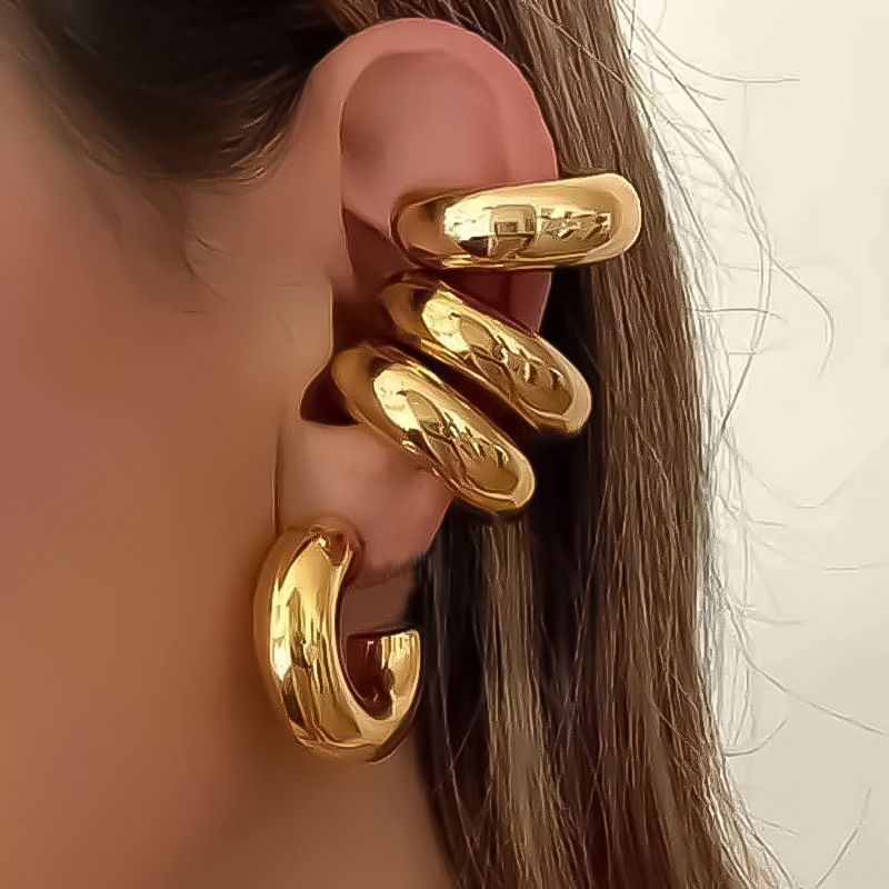 Thumbnail: Solenne Bold Hoop Earrings