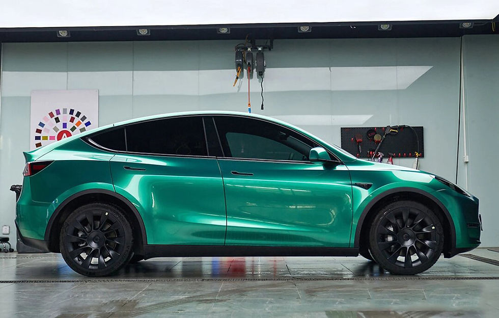 Thumbnail: Bright Metallic Emerald Green Vinyl Wrap