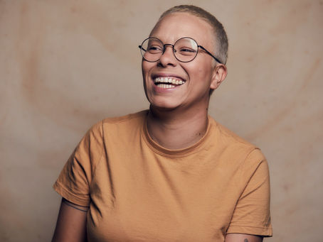 MARIA GADÚ VOLTA A BRASÍLIA COM O SHOW "QUEM SABE ISSO QUER DIZER AMOR"
