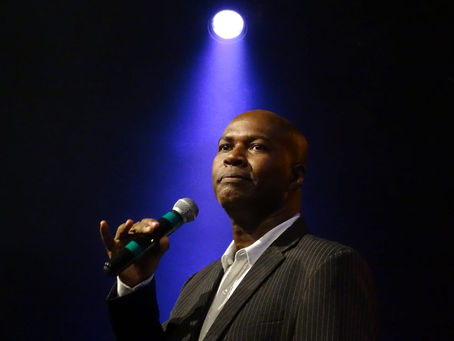 SHOW EM HOMENAGEM A EMÍLIO SANTIAGO NO PALCO DO TEATRO JOÃO CAETANO - RJ