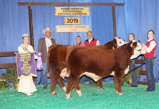 Kisses and Prestige NAILE.jpg