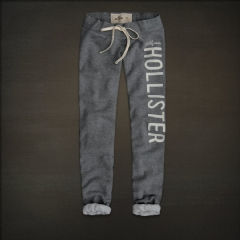 hollister joggers.jpg