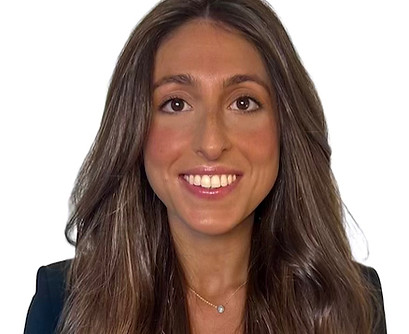 Lucia_Headshot_5-1 copy_edited_edited.jp