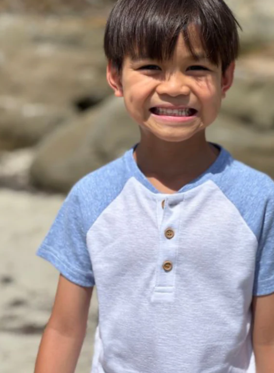 Thumbnail: BEACON White/Chambray Raglan Henley | Me & Henry