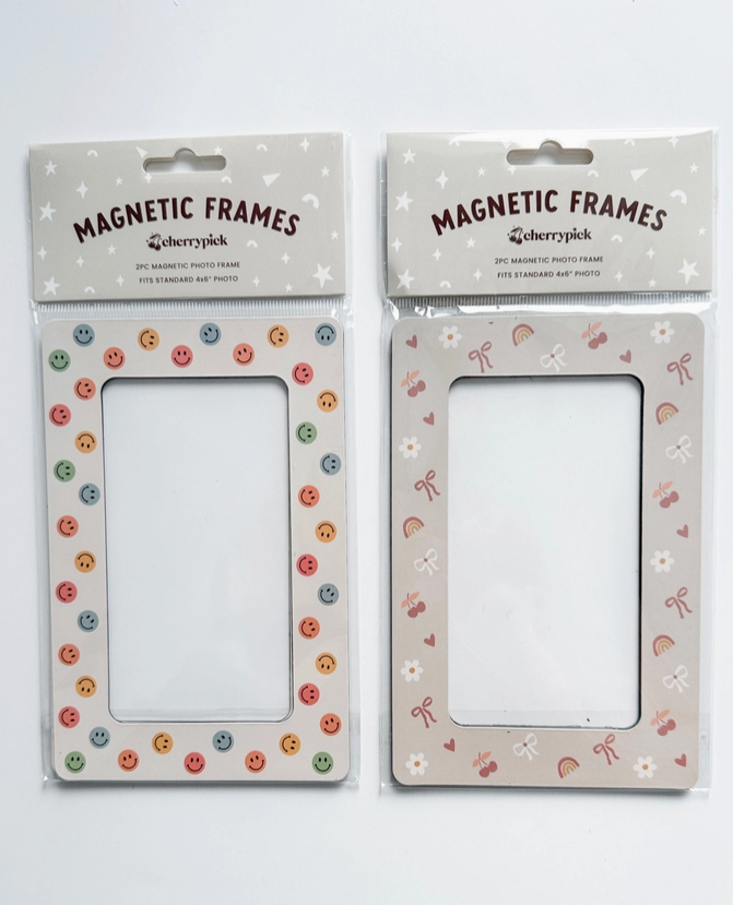 Thumbnail: Magnetic Photo Frames (2-Pack) | Magic Playwall