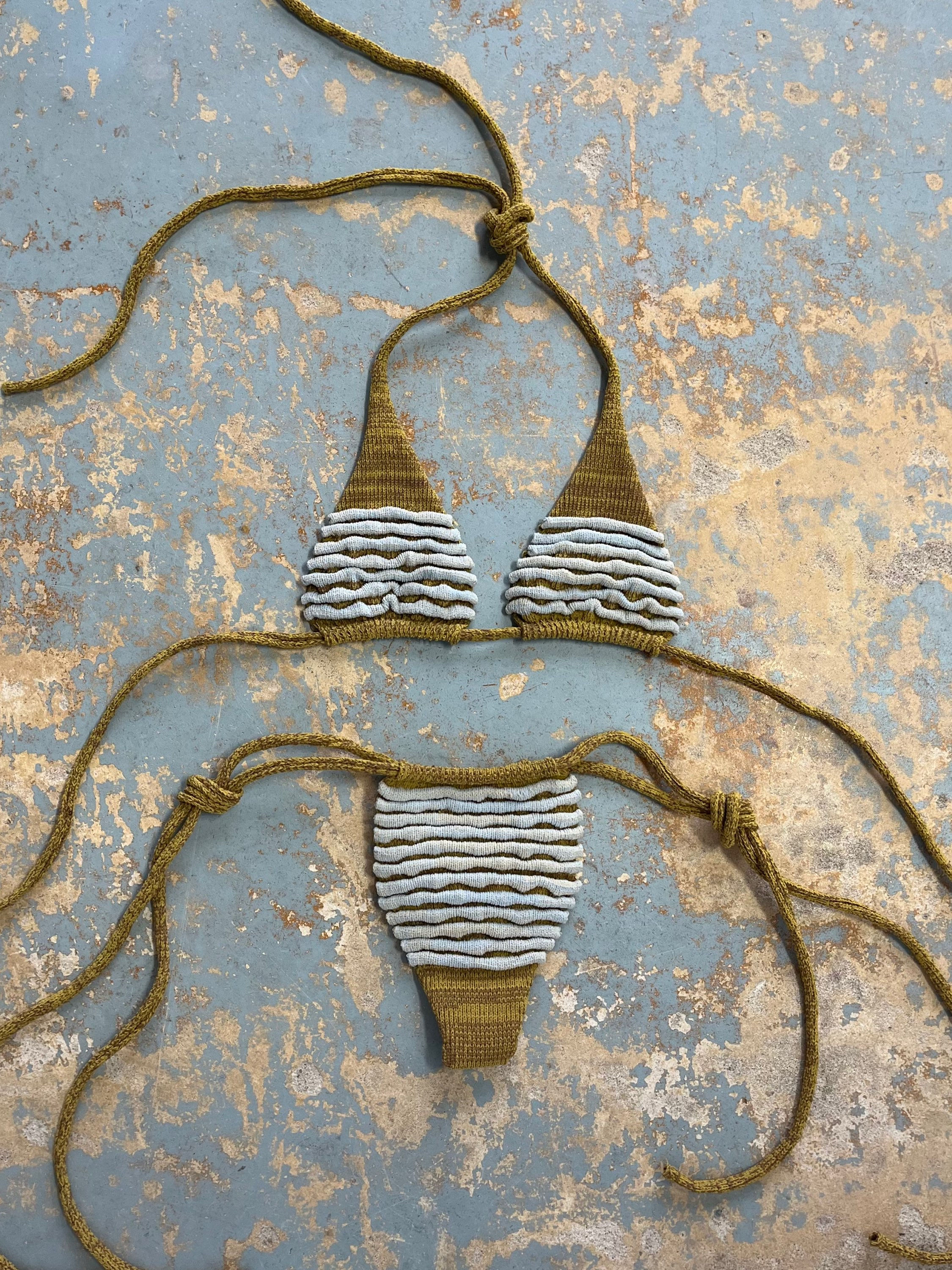 micro knitkini