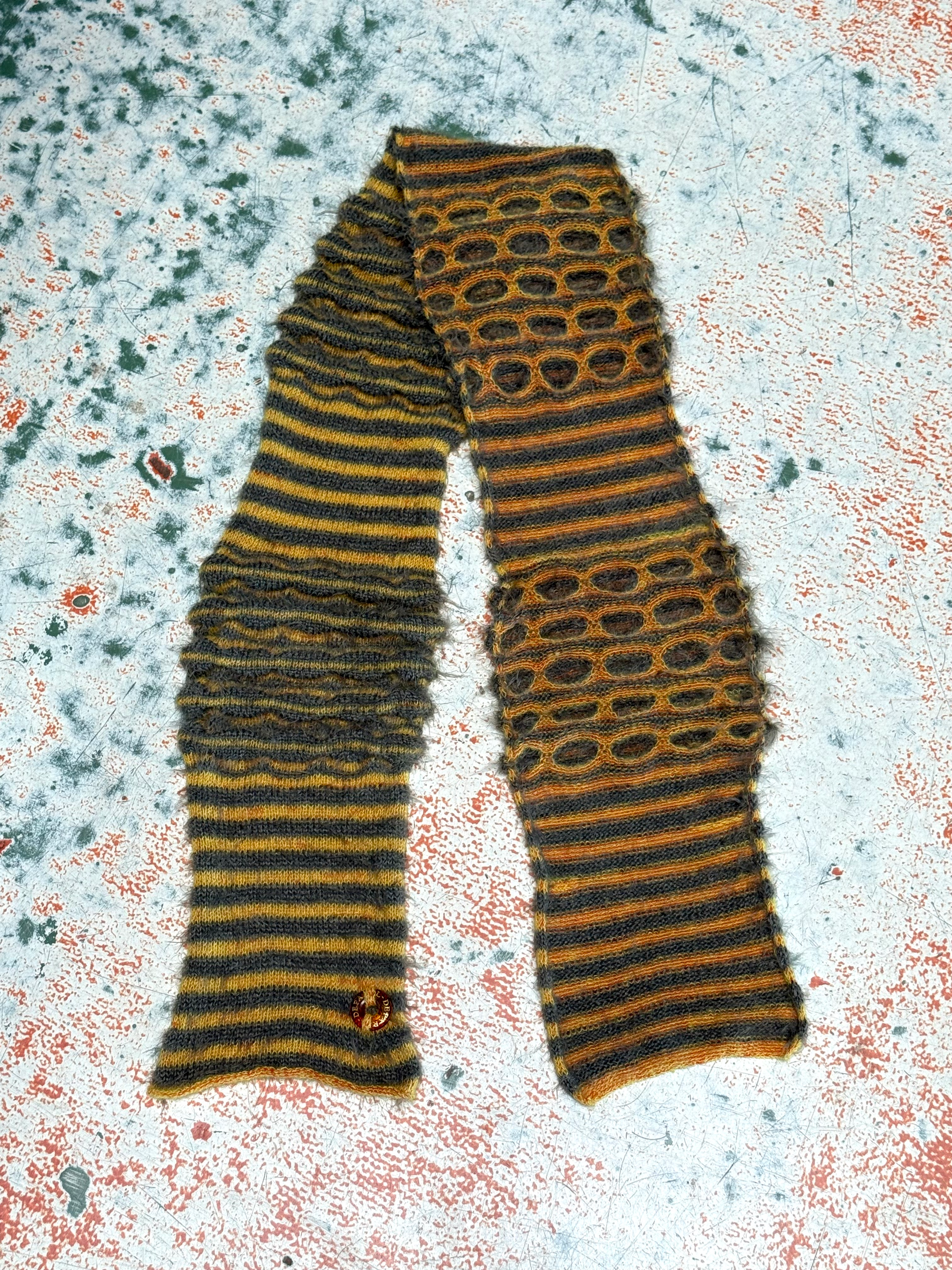 eyelash scarf