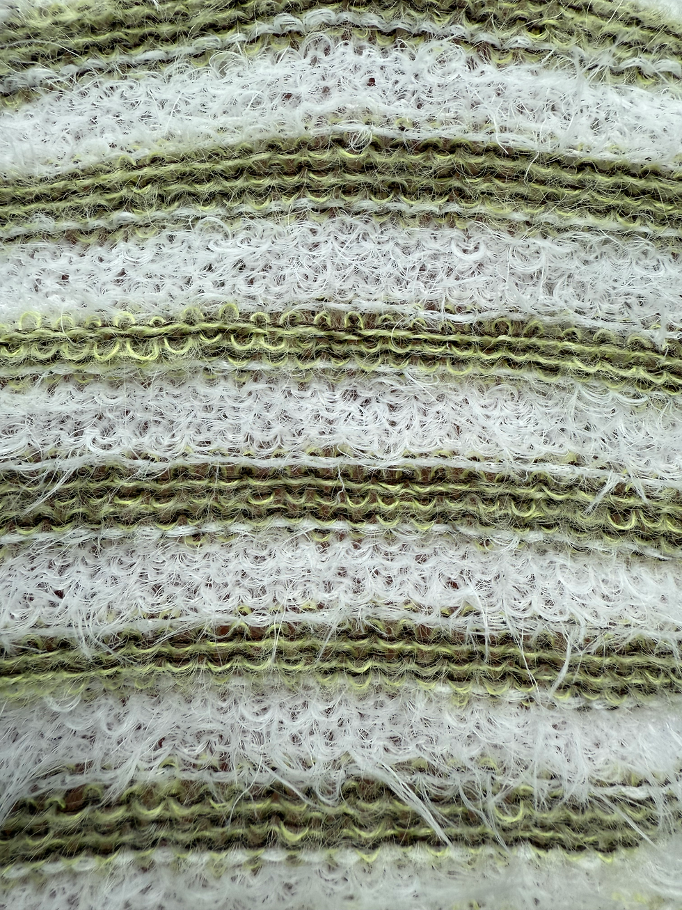 Thumbnail: eyelash scarf