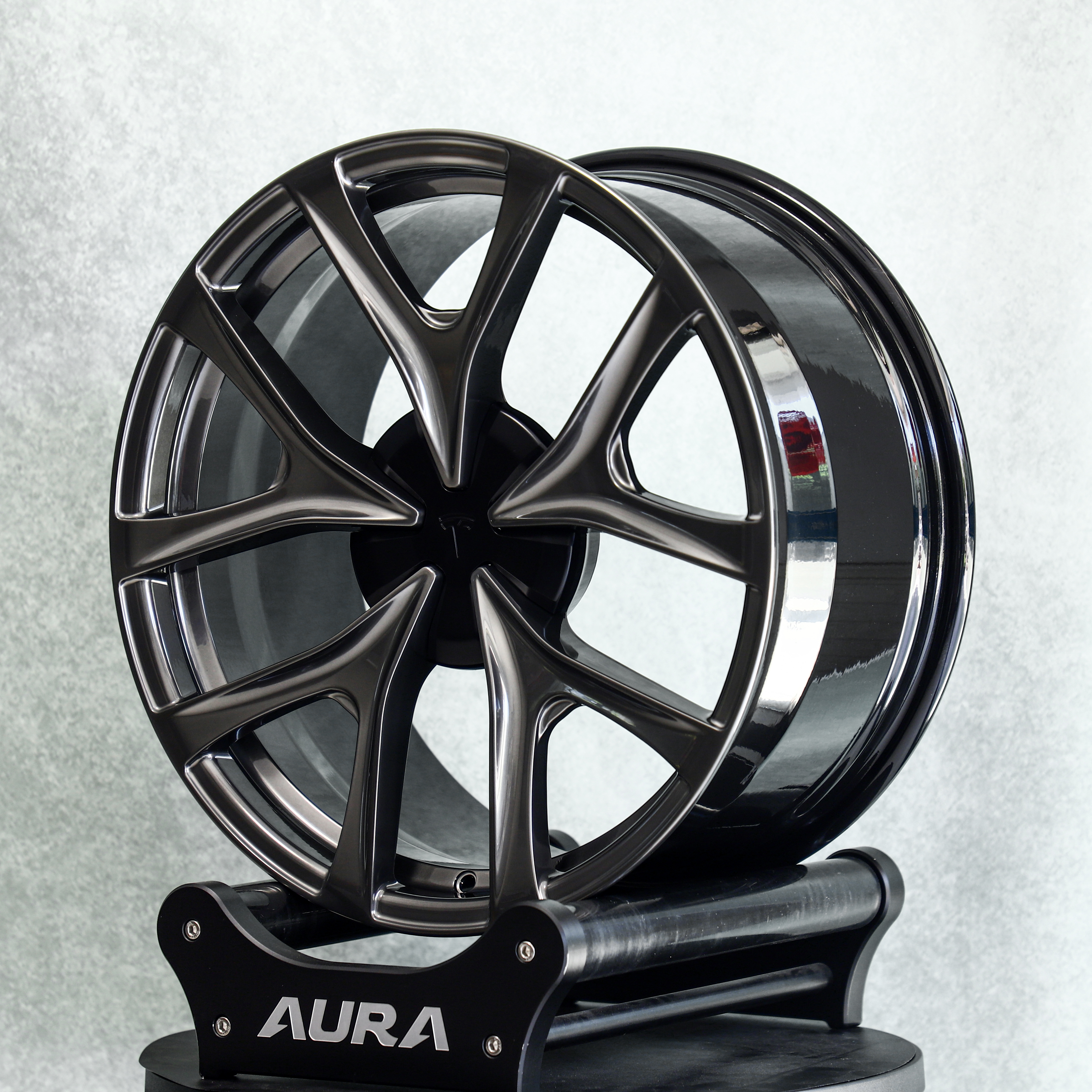 Aura Forged Wheels for Tesla Model Y Performance of Customer Martin Tan