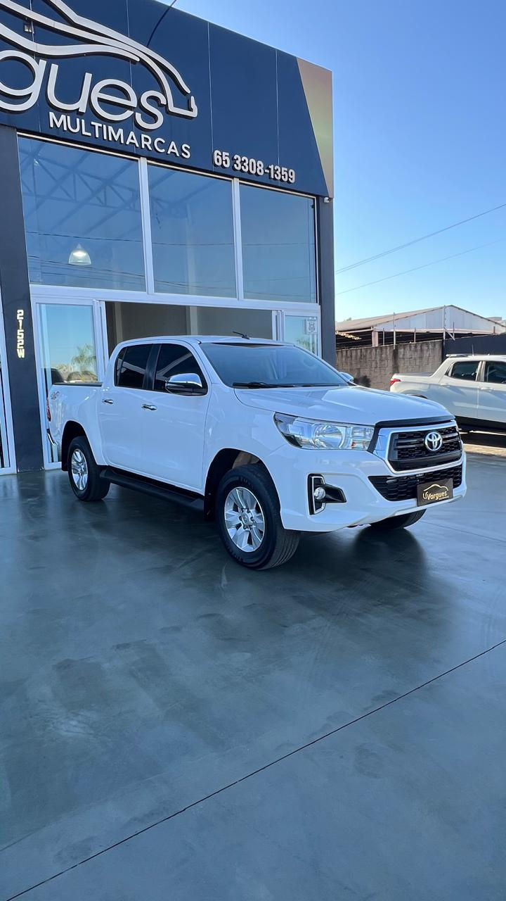 Miniatura: Hilux SR CD 2.8 4X4 TDI Automático Diesel