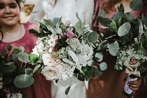 Florboxoxo Mount Vernon Canyon Club floral design for wedding bridal bouquets eucalyptus pink roses summer season flowers