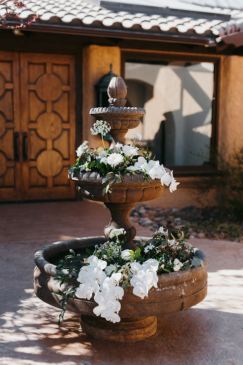 Florboxoxo Villa Parker fountain floral design for weddings