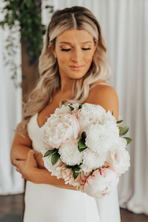 Florboxoxo Wellshire Event Center Denver floral design for weddings bridal bouquet pink peonies white peony bouquet