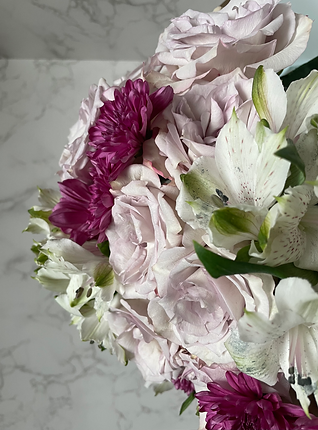 Florboxoxo shop online flowers macarons flowers delivery lavender roses