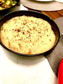 Garlic mashed potatoes