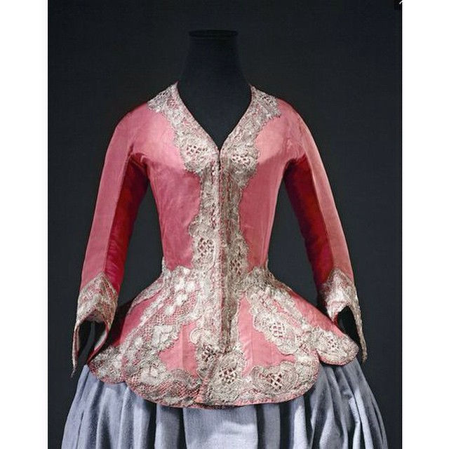 Instagram - #France, #Bodice "à basques" (#casaquin), worn after #hunting, gros 