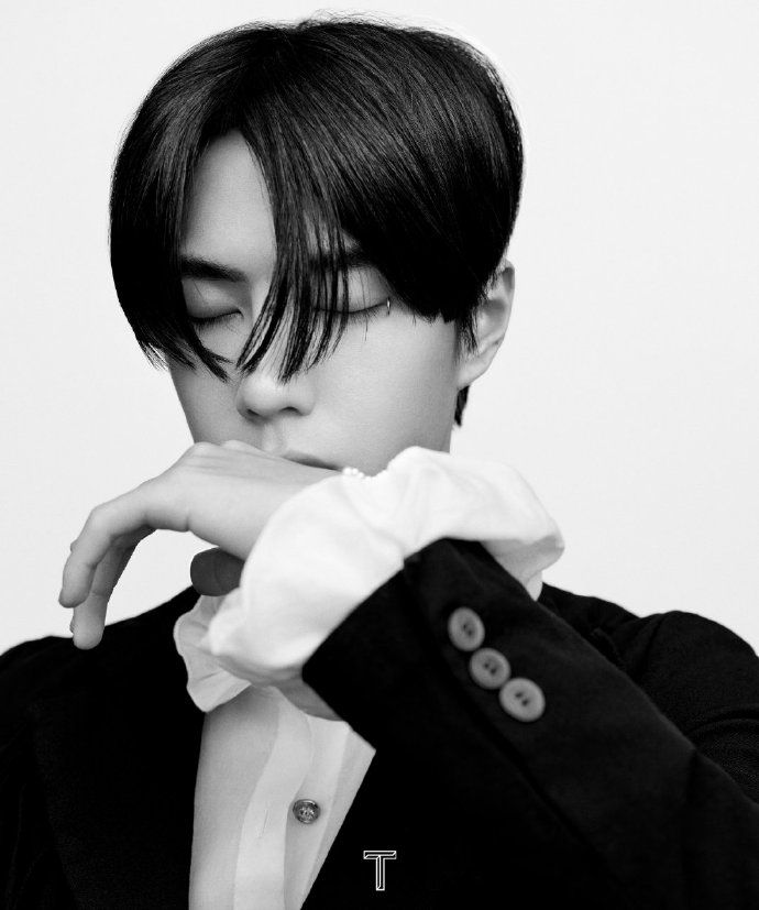 Thumbnail: Wang YiBo 2021 Feb T Magazine China ver.