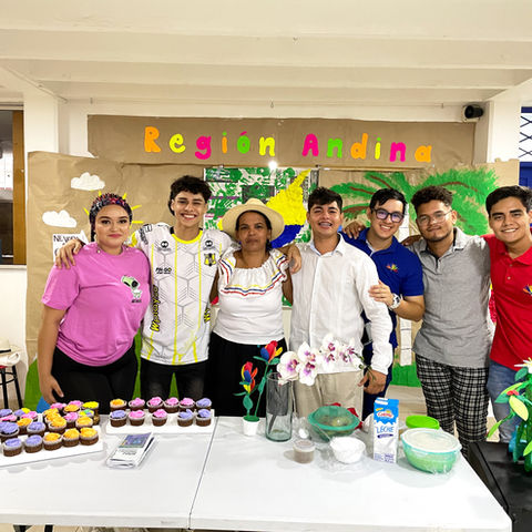 Foto 7 de 8: Feria de las regiones de Colombia