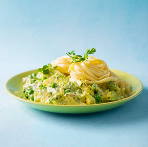 Skaniai ir greitai: makaronų su žaliuoju kreminiu padažu receptas