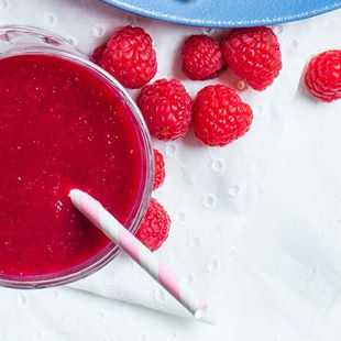 Be jų nebus vasaros: TOP sulčių kokteiliai