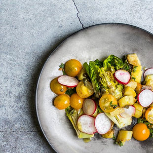 Gaivumo ir lengvumo simfonija: TOP 17 dieviškai skanių VMG salotų be mėsos