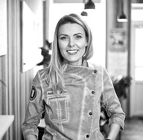 Maisto ekspertė Aida Čepukaitė: „Geriausias būdas gyventi be maisto likučių – auginti vištas!“